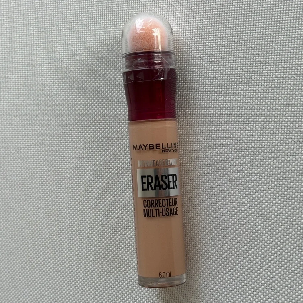 NWT Maybelline Instant Age Rewind Eraser Dark Circle Treatment Concealer